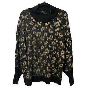 FOREVER 21 LONG SLEEVE TURTLE NECK SWEATER, WOMENS, 2X, BLACK/BEIGE ANIMAL PRINT